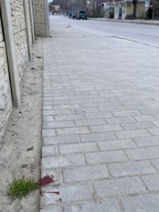 ДТП с собакой в Коктебеле: пешеходный переход у школы, водитель уехал с места происшествия. Место ДТП с собакой у школы в Коктебеле